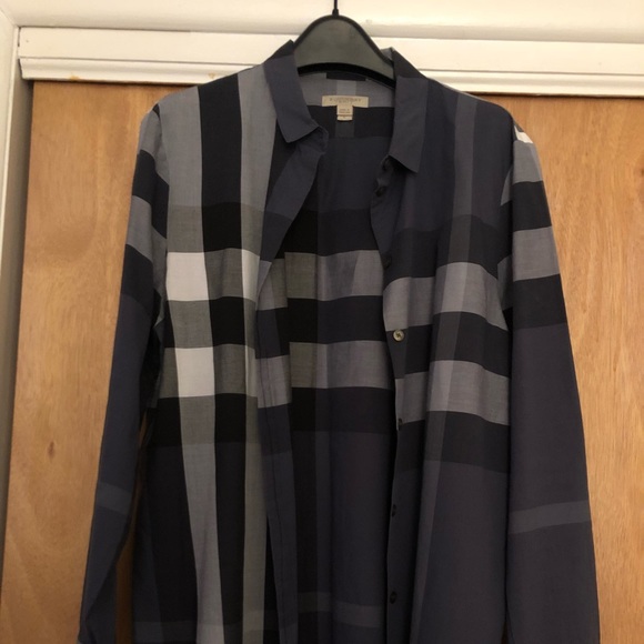 💙BURBERRY💙 - Picture 5 of 16